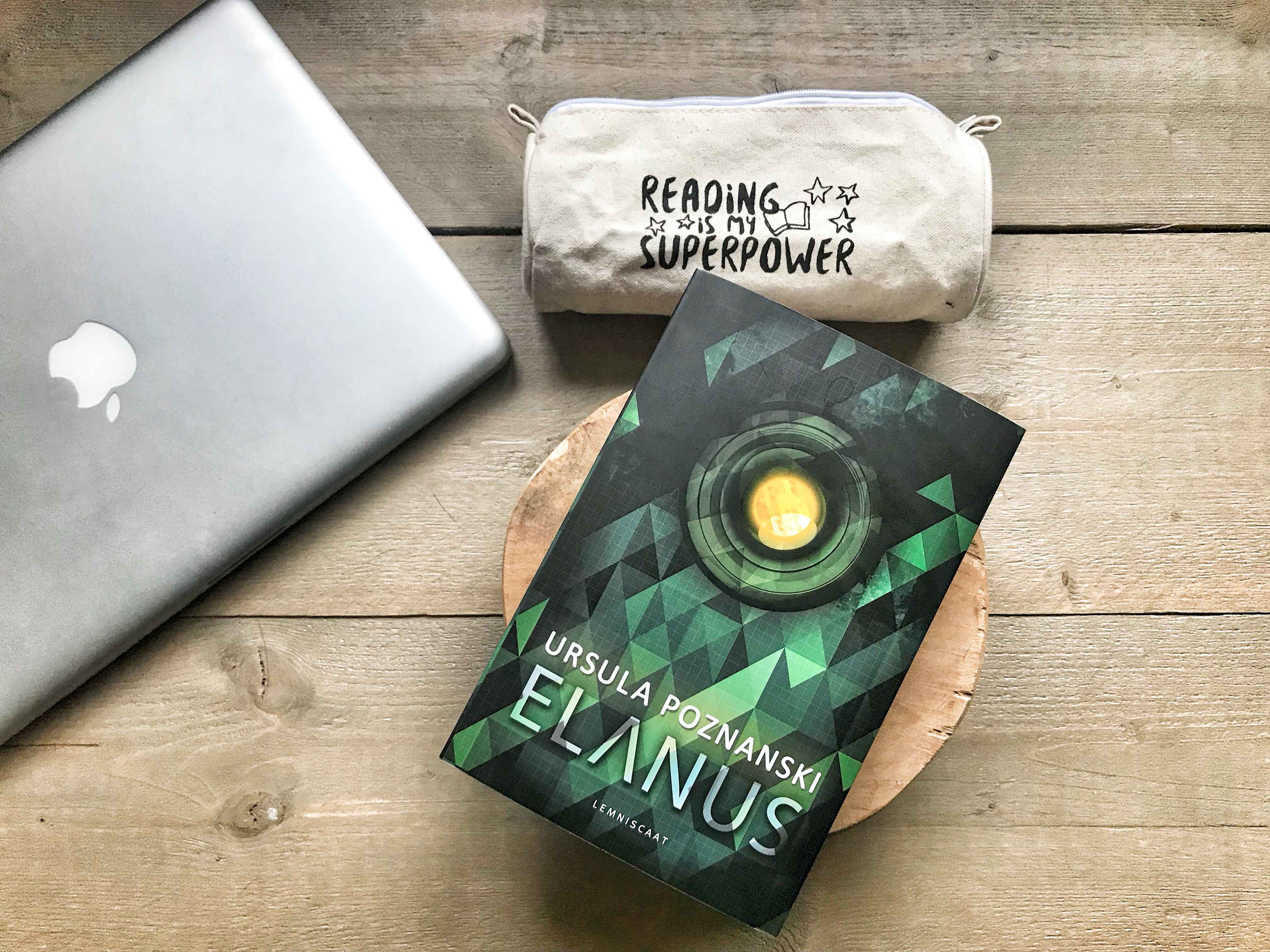 Recensie: Elanus – Ursula Poznanski